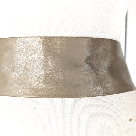 Vintage tan taupe faux leather cinch belt